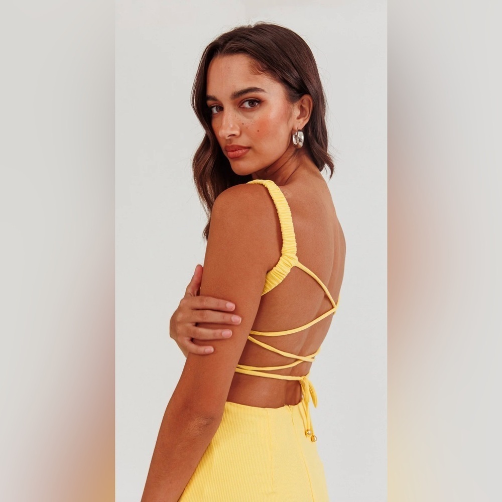 Selfie Leslie Dream Crush Lace Up Midi Dress in Lemon S, M, L - Picture 2 of 9